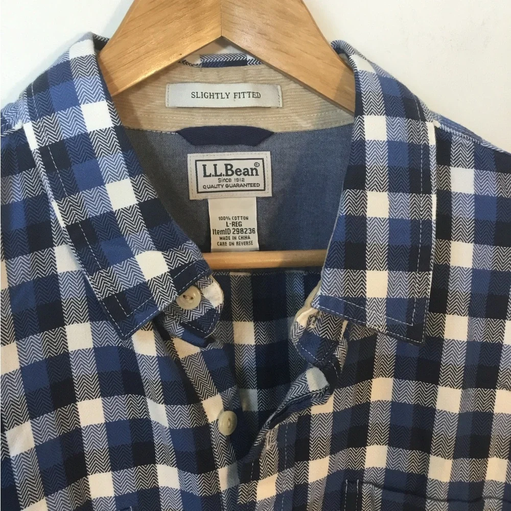 L.L. Bean Slightly Fitted 100% Cotton Flannel Shirt - NWOT - Picture 3 of 5